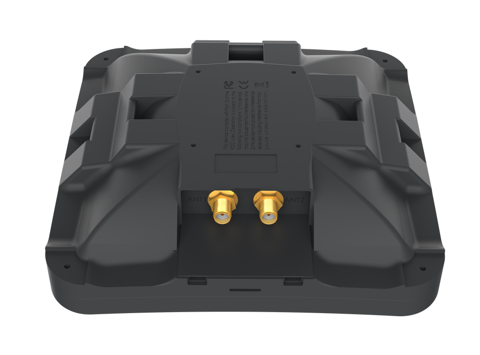MIKROTIK MTAO-LTE-5D-SQ - ANTENA OMNIDIRECCIONAL DE 5DBI, PARA FRECUENCIAS LTE (699 - 2690MHZ)
