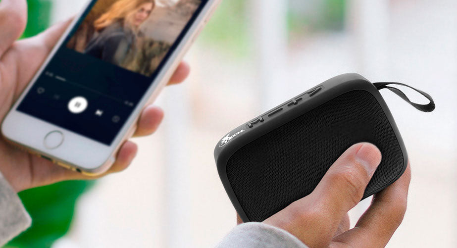 Parlante Xtech FLOYD portátil Compatible con Bluetooth® - XTS-610