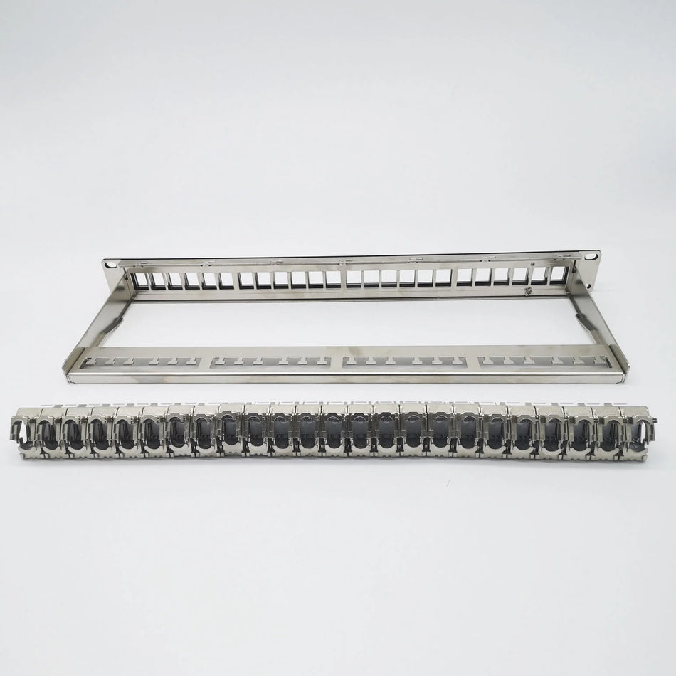 Patch panel Cat 6A 24 puertos modular SATRA 103022499 Panel de conexion blindado Cargado con jacks